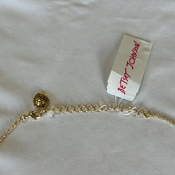 Betsey Johnson Strawberry Long Pendant Necklace & Strawberry Drop Earrings NWT - Picture 8 of 12